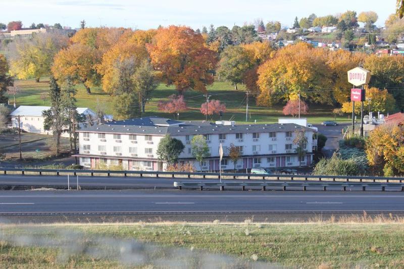 Motel 6 Pendleton, Or - West Exterior foto